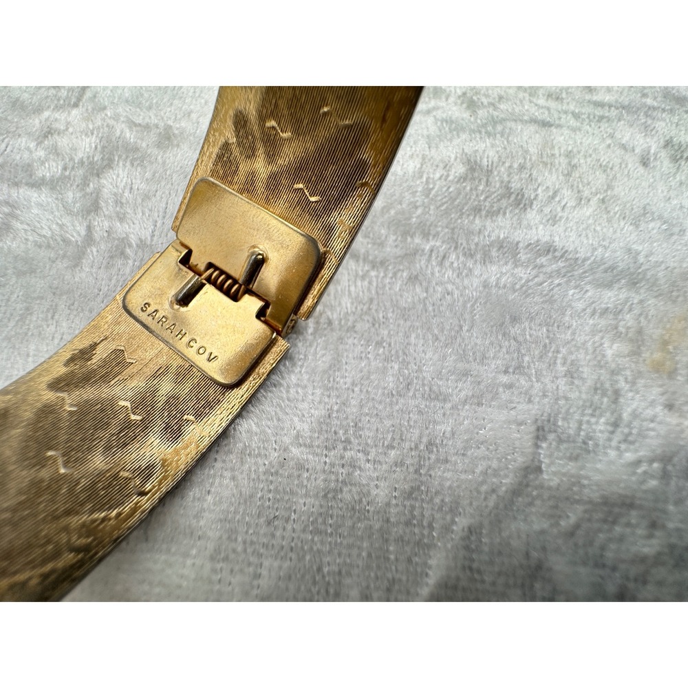 Sarah Coventry 1978 Gold Tone Congo Cuff Bracelet Wide Hinged Vintage Jewelry - Picture 9 of 9
